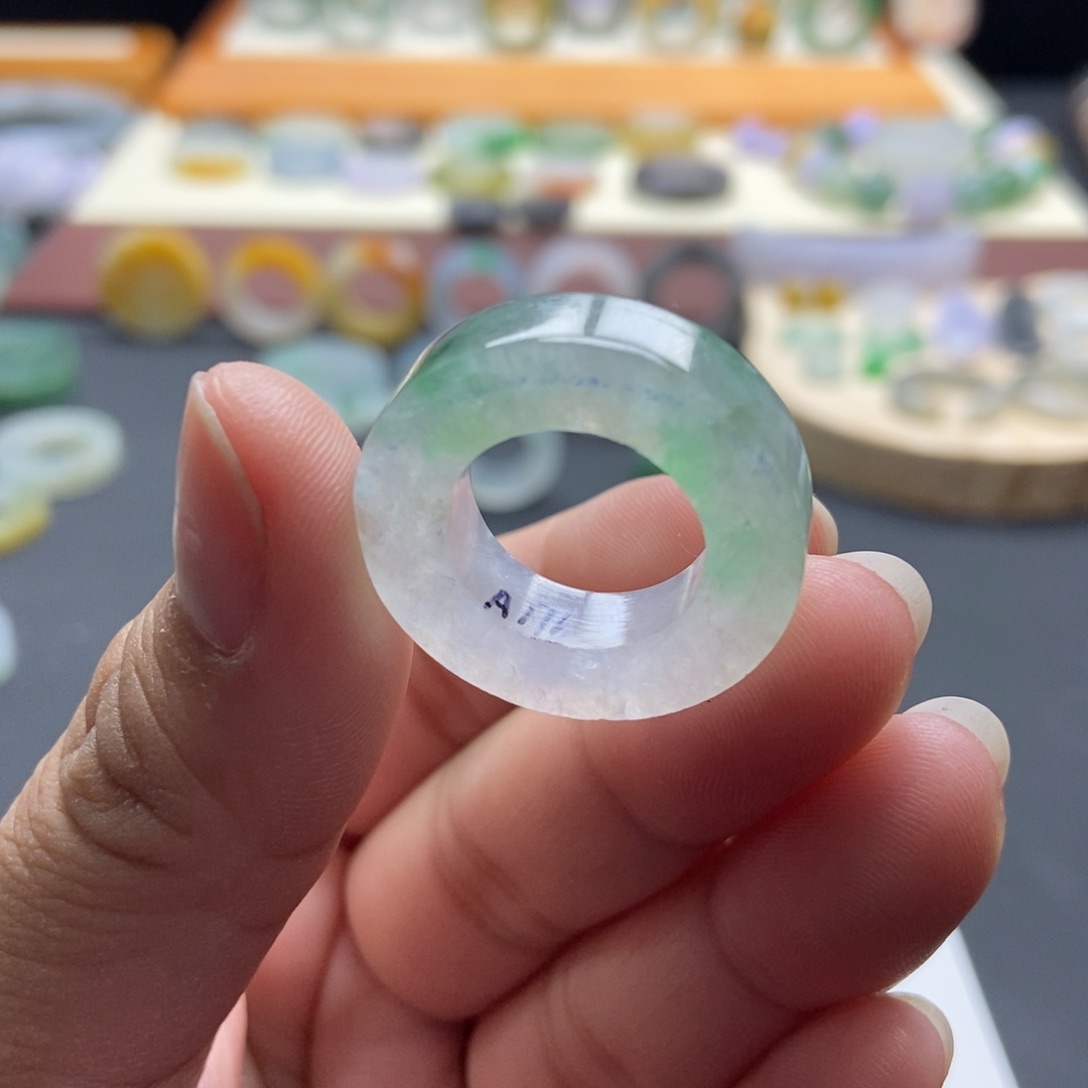 定制翡翠翡翠10-18号未镶嵌