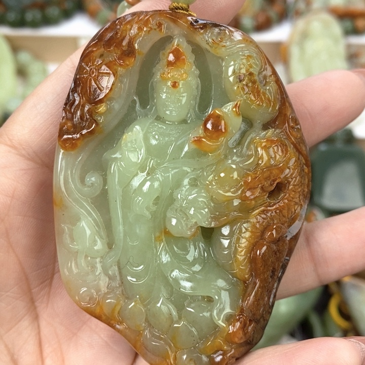 【闪购商品】透闪石质玉颈饰未镶嵌