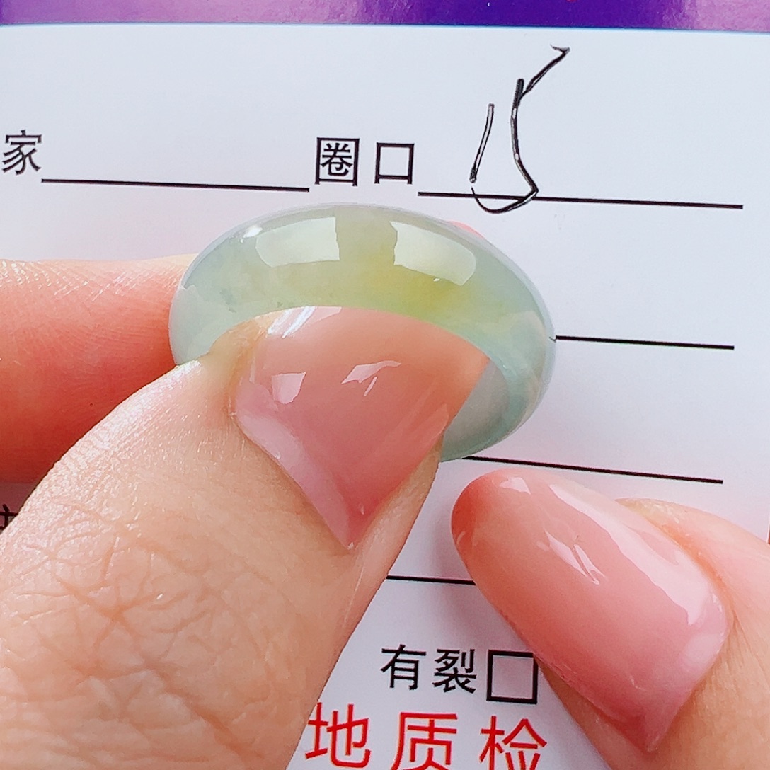 兴***舞翡翠未镶嵌戒指戒指