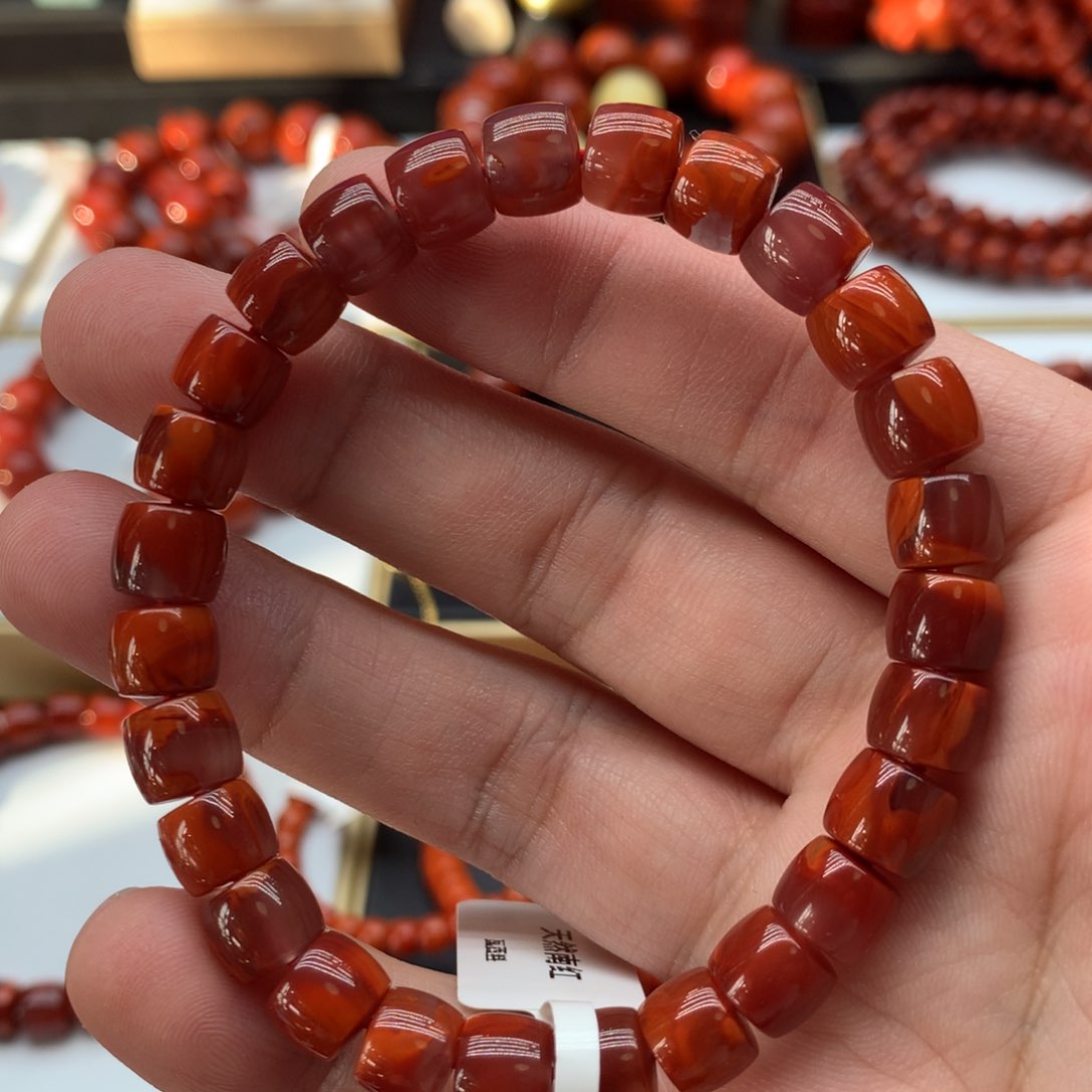 南红玛瑙手链未镶嵌