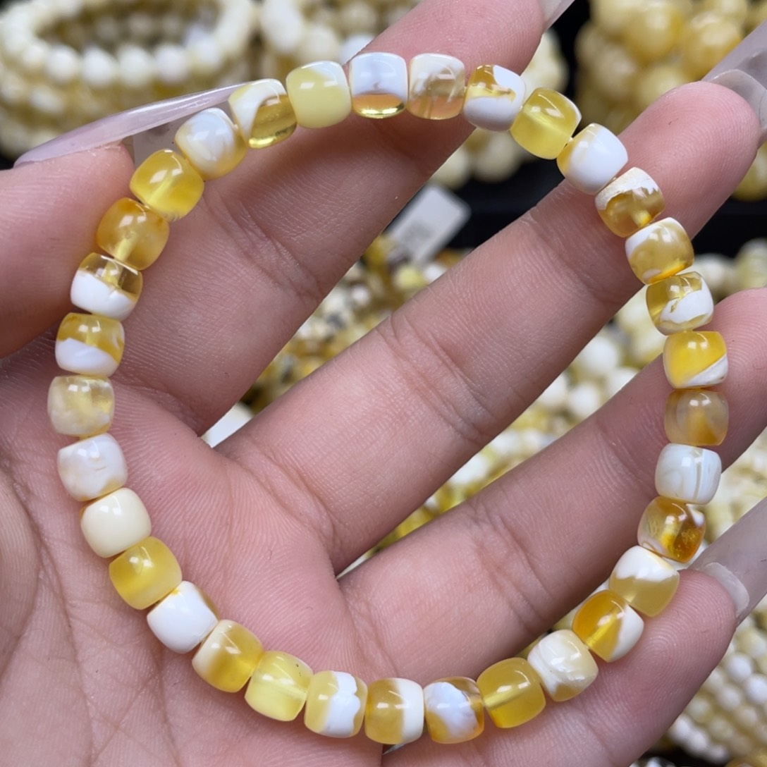 蜜蜡未镶嵌珠宝奇石6.3m