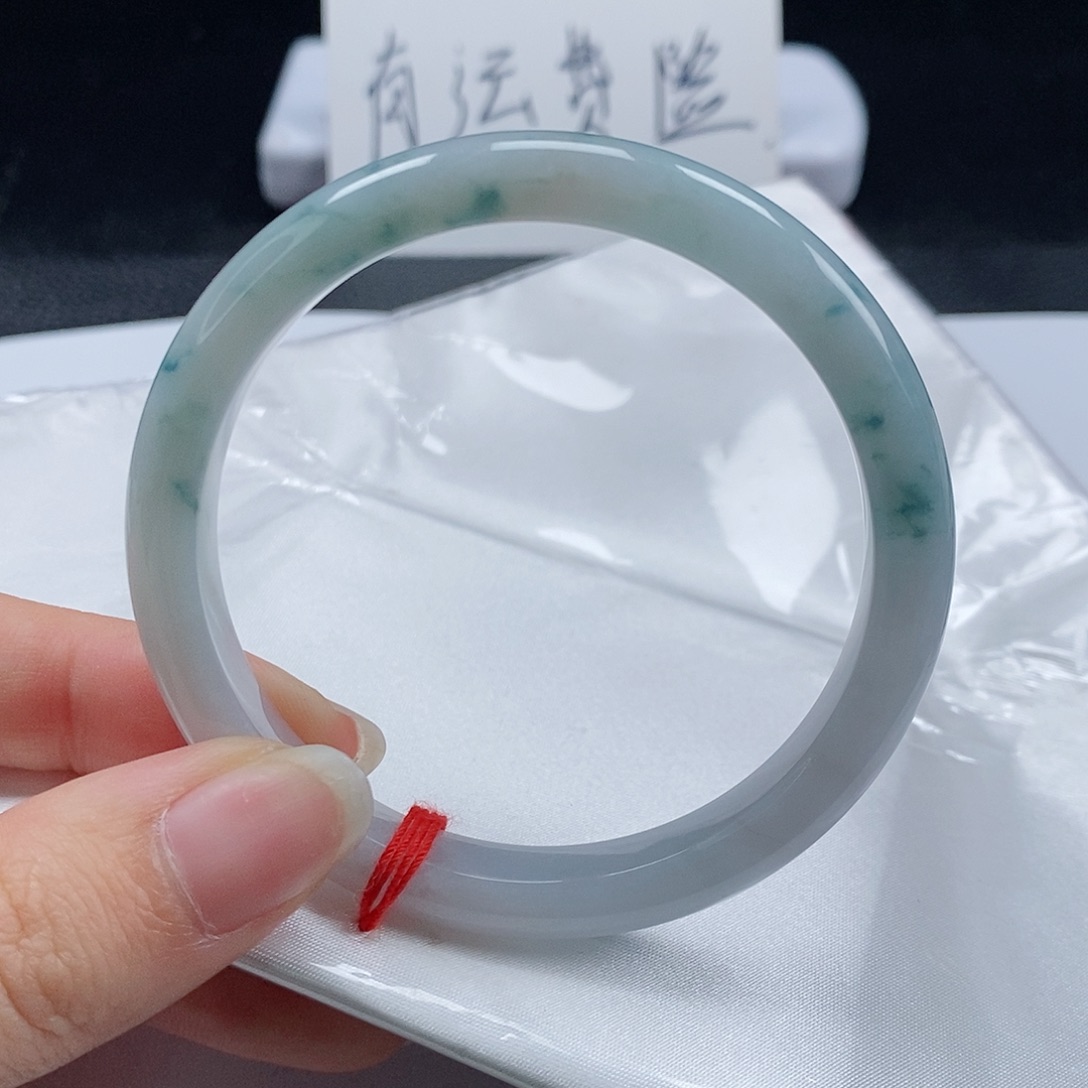 【闪购商品】翡翠手镯未镶嵌304号