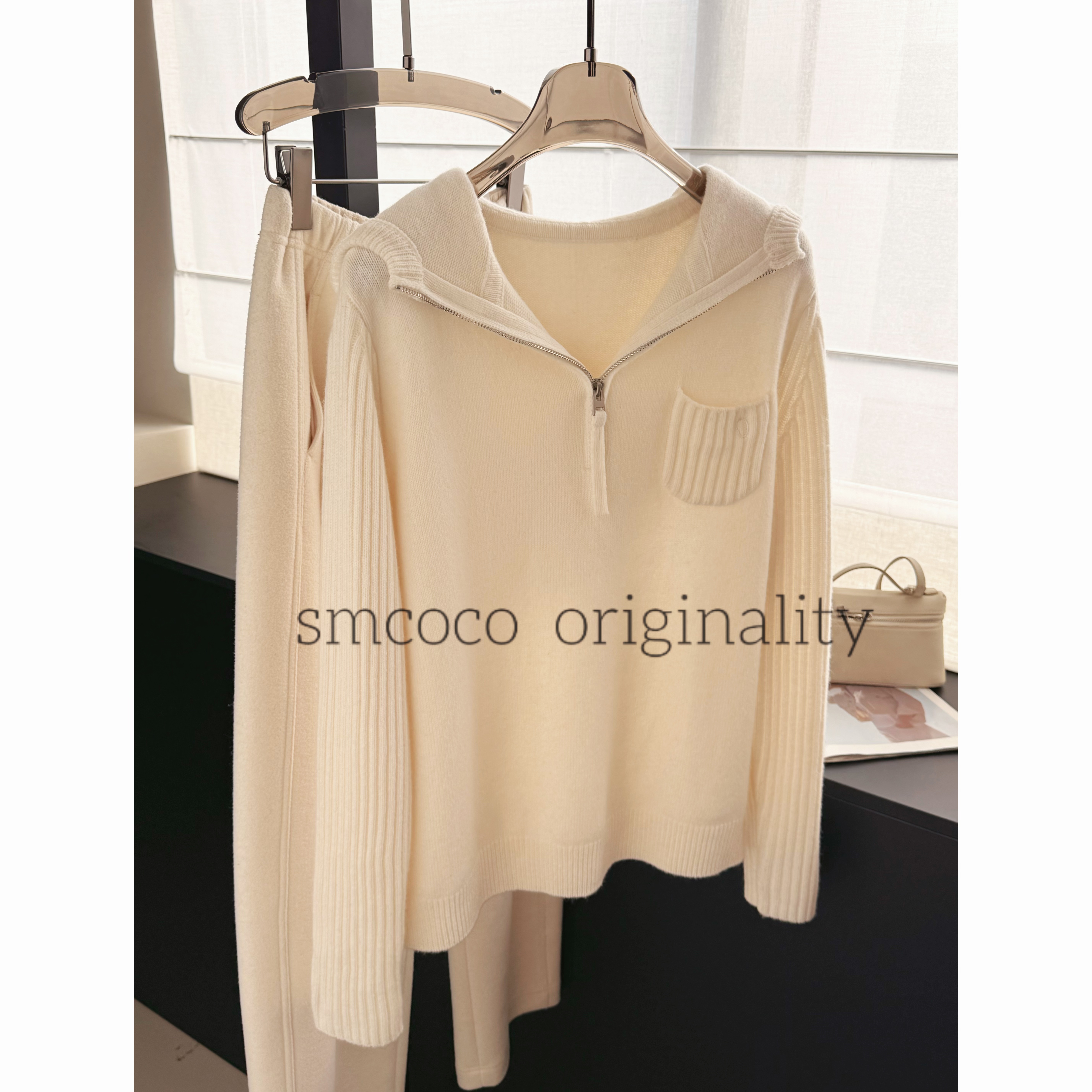 【秋冬新款】连帽口袋基础气质显瘦休闲轻奢羊毛针织衫ZG1249