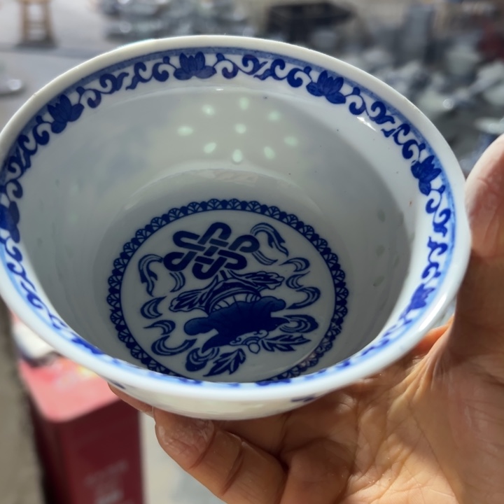 陶青花玲珑5寸名族饭碗