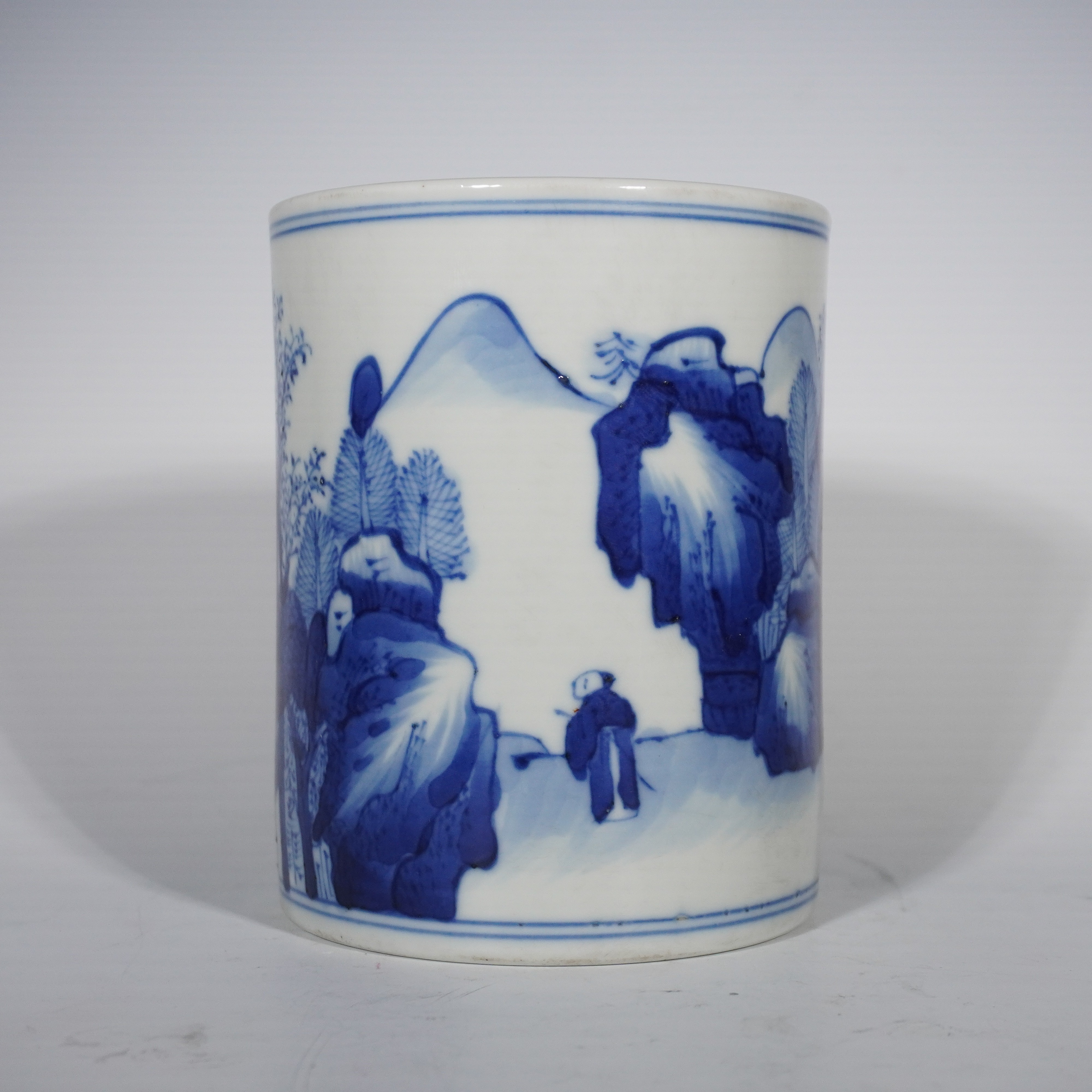 Lot 20126 清康熙 青花山水人物笔筒【古董拍卖】