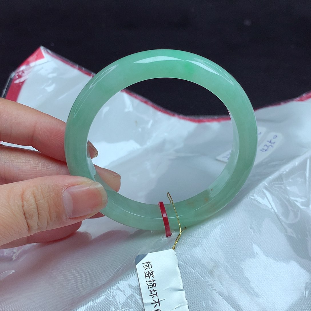 翡翠手镯未镶嵌54圈035