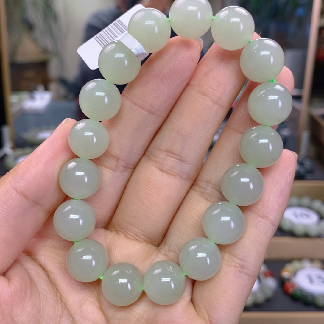 未镶嵌手串和田玉