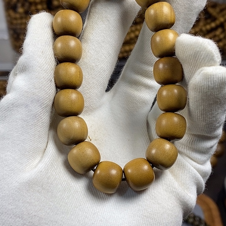 檀香木迈索尔老山檀10/11黑肉福利