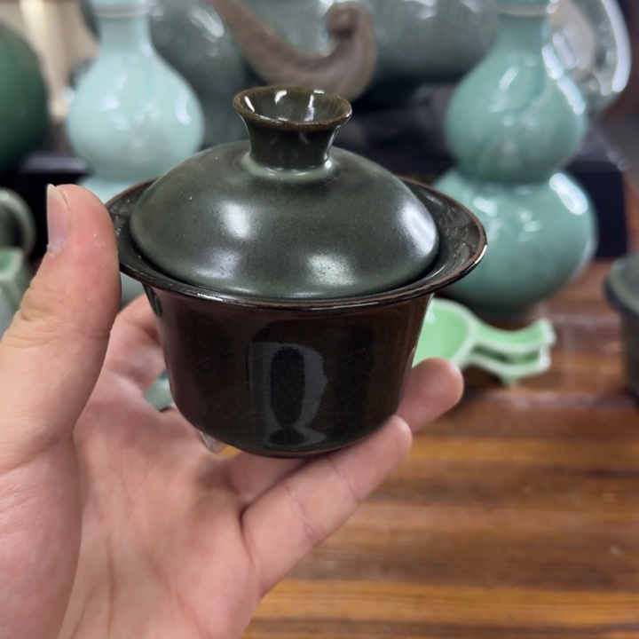 龙泉青瓷茶具微瑕4610
