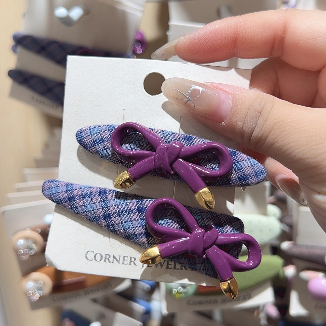 非金属紫色蝴蝶结鸭夹掰掰