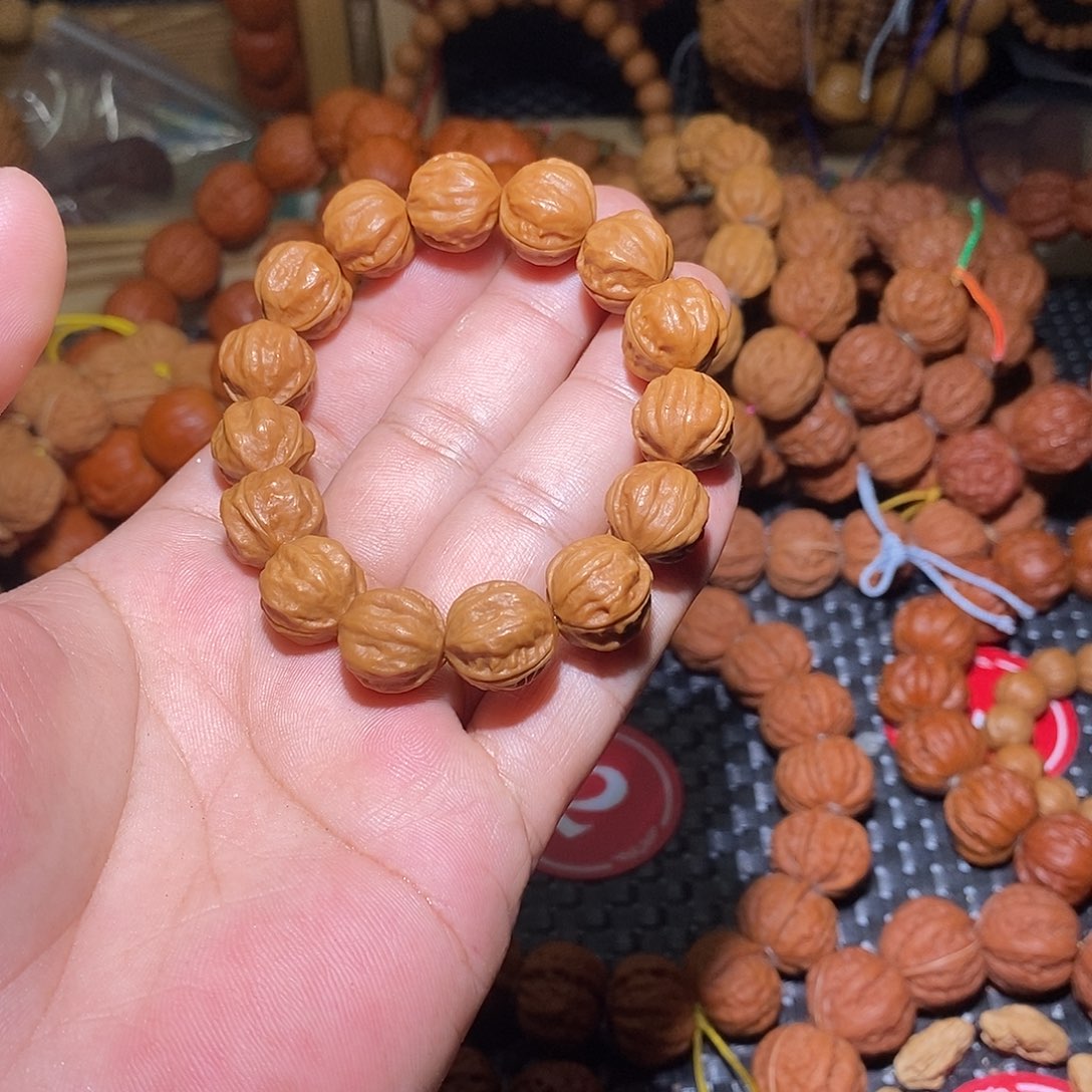 沁***堂手串文玩核桃赤龙