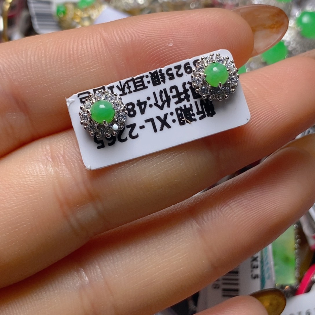 银S925镶嵌戒指翡翠百内无证书