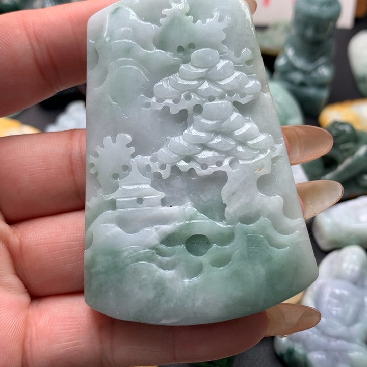 翡翠未镶嵌颈饰保真天然A货翡翠