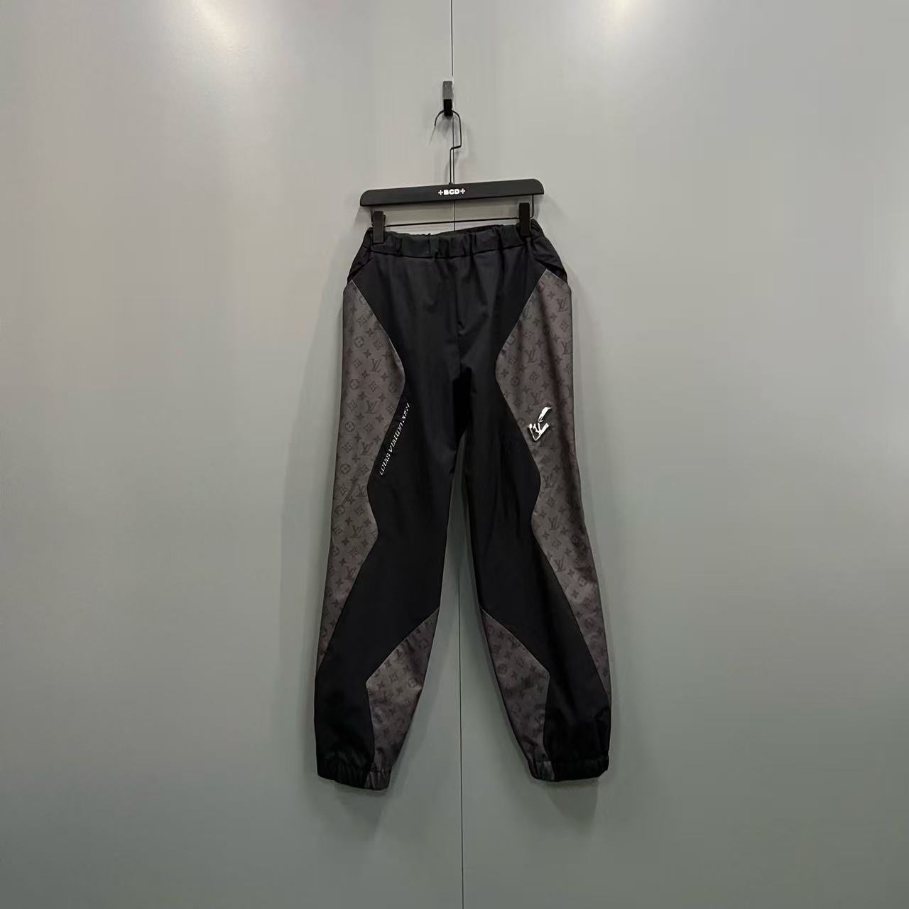 99新 LouisVuitton/路易威登 拼接束脚裤 38码//13900/C102587