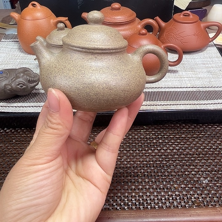 紫砂茶壶容天150青降