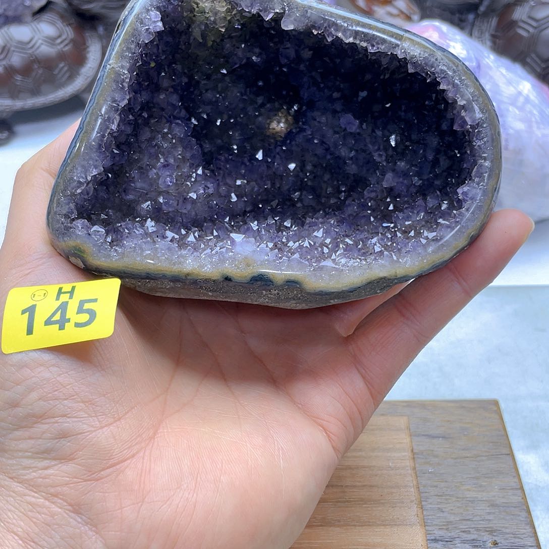 紫晶大型摆件（非配饰）未镶嵌