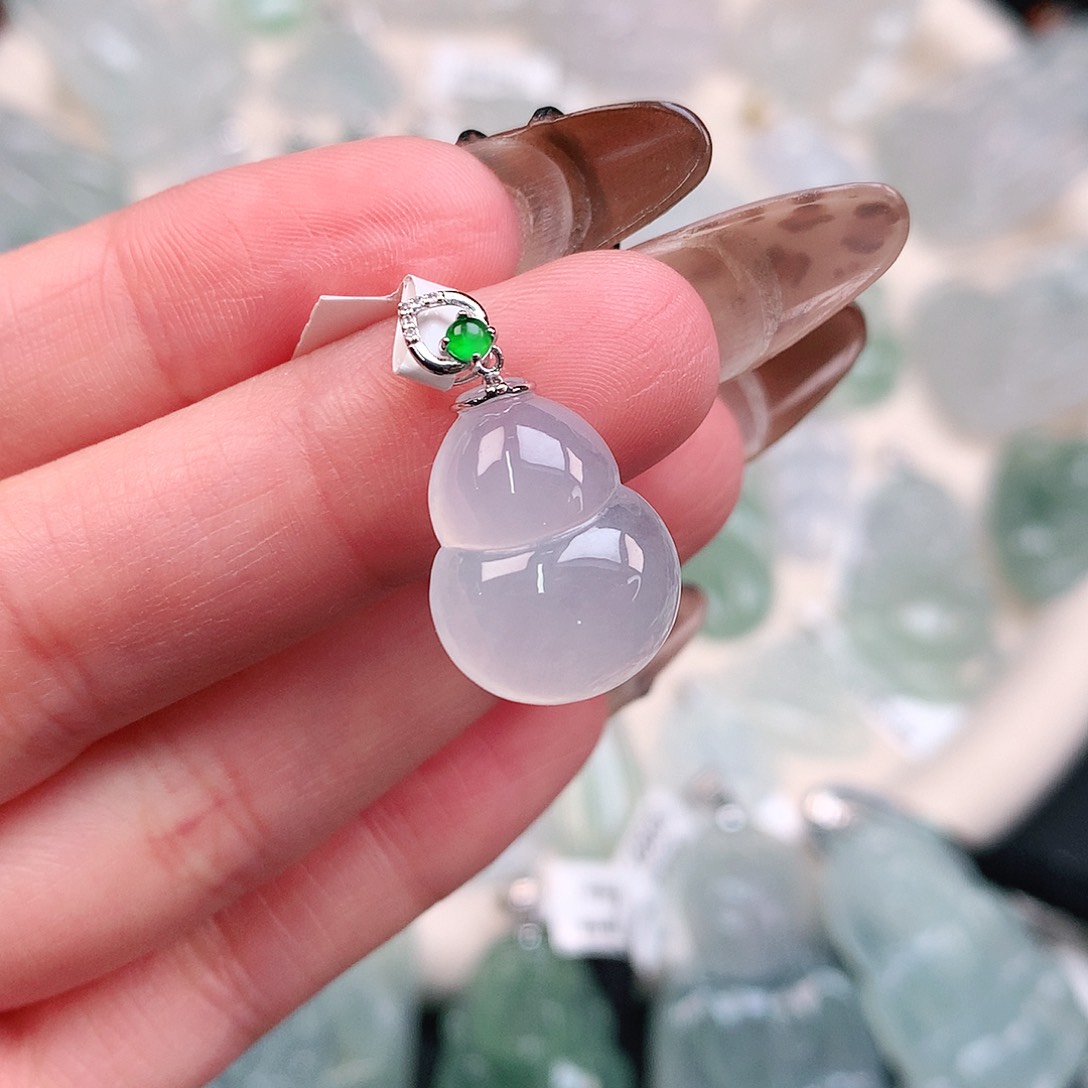 翡翠颈饰18K金镶嵌冰葫芦17.7、13.7、6