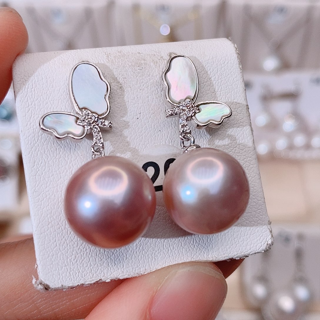 颈饰银S925镶嵌淡水珍珠悠***山