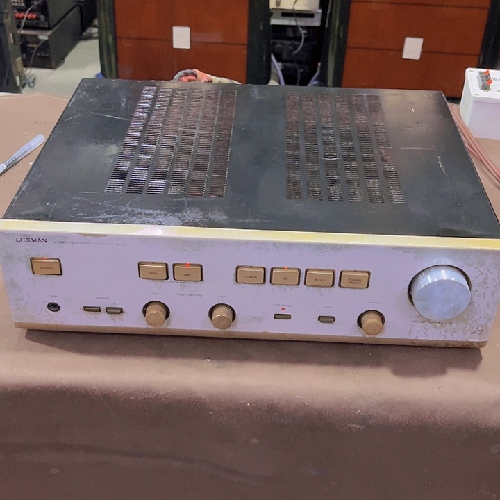 8新力士312功放机，成色不好