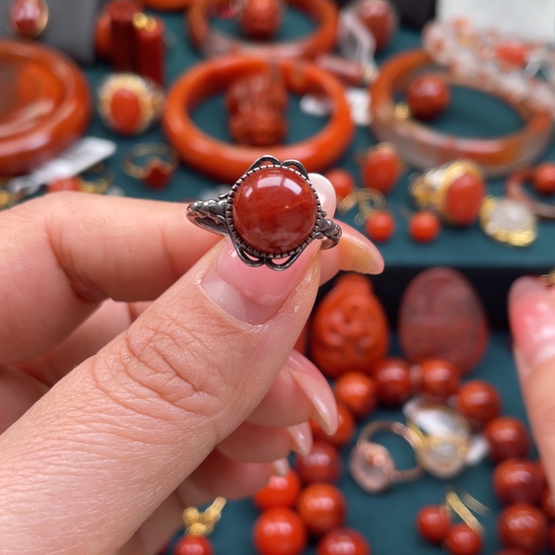 山***月南红玛瑙银S925镶嵌川料南红牛血红火焰戒指