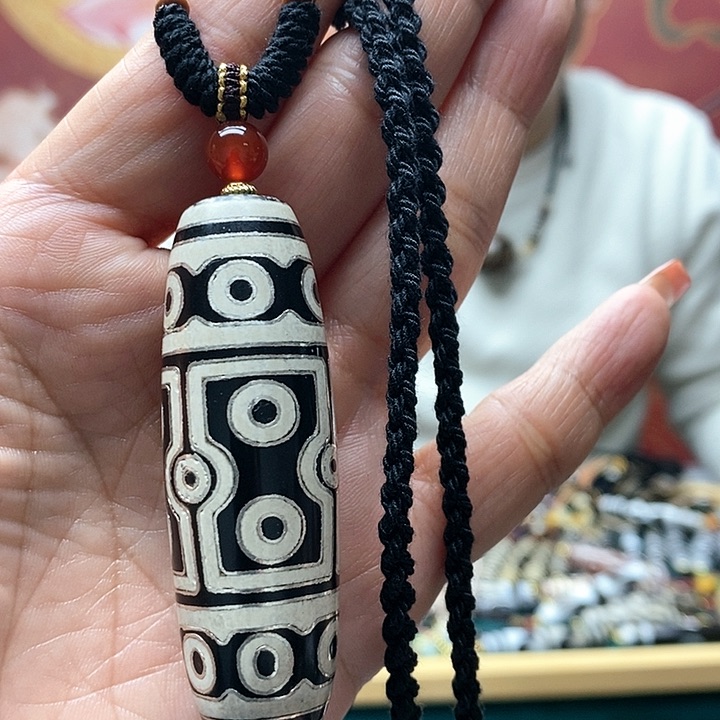 玛瑙/玉髓颈饰合金