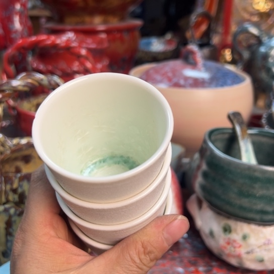 碟本店消费满二十包包邮的