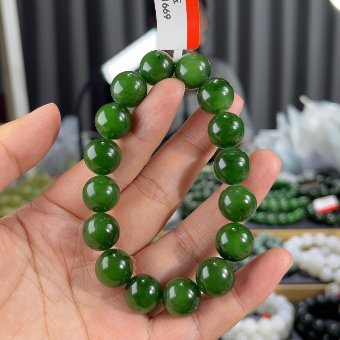手串未镶嵌和田玉俄料碧玉红皮菠菜绿卡13圆珠