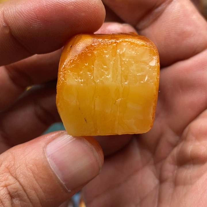 未镶嵌定制琥珀天然蜜蜡原石
