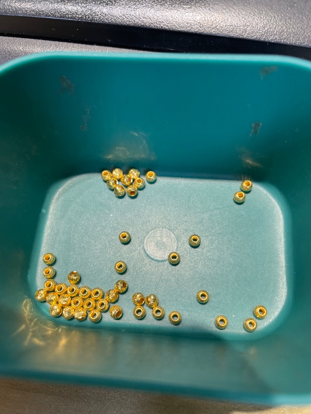足金           3灯b45