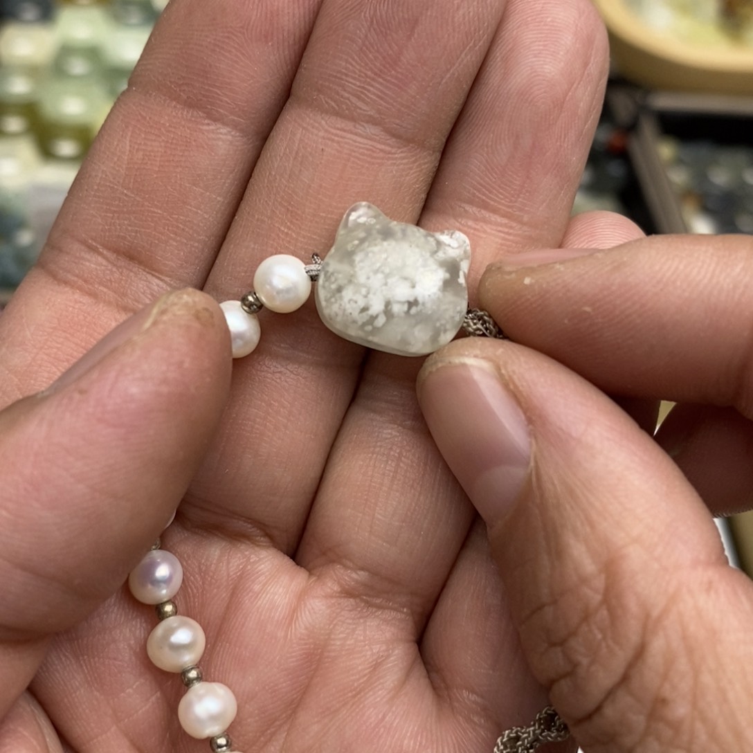 岫玉岫玉假一赔十默认微瑕，不退不换未镶嵌