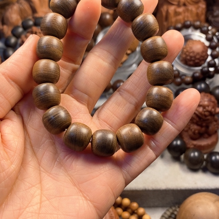 清***淮檀香木手串/手链老山檀奶香味1213大瑕疵