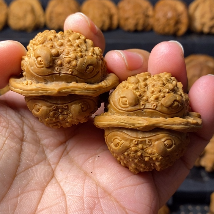 文玩核桃把件金蟾