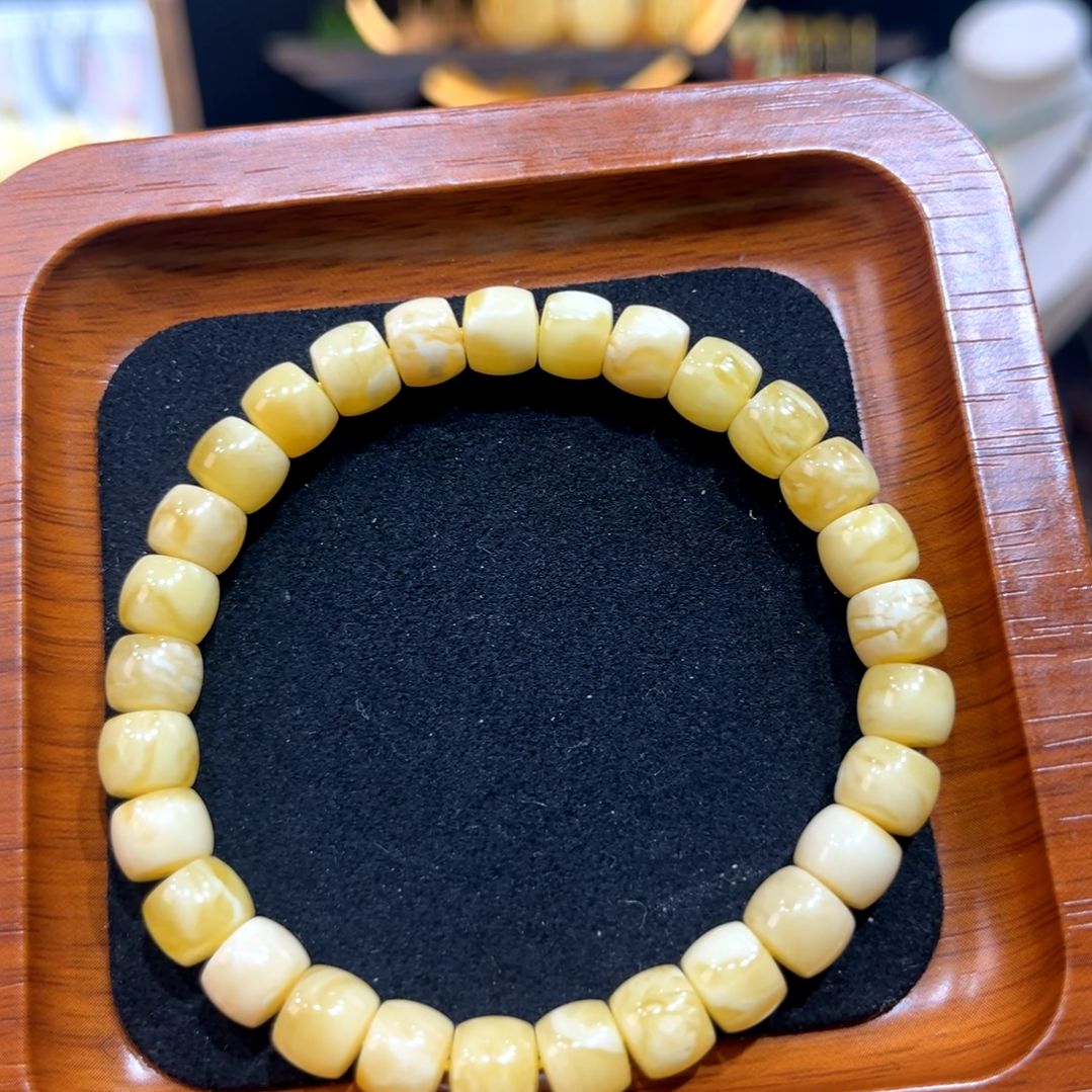 琥珀手链未镶嵌天然蜜蜡鸡油黄妖花手串8MM
