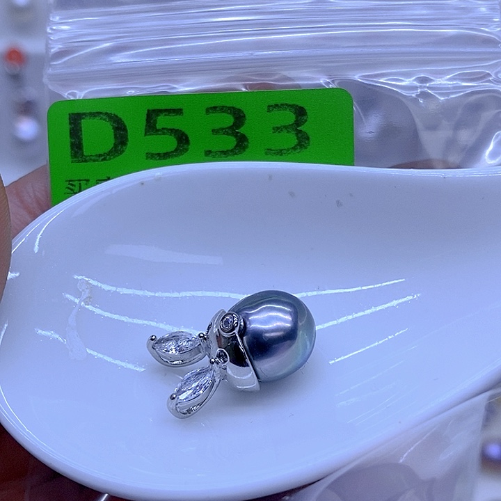 未镶嵌淡水珍珠颈饰