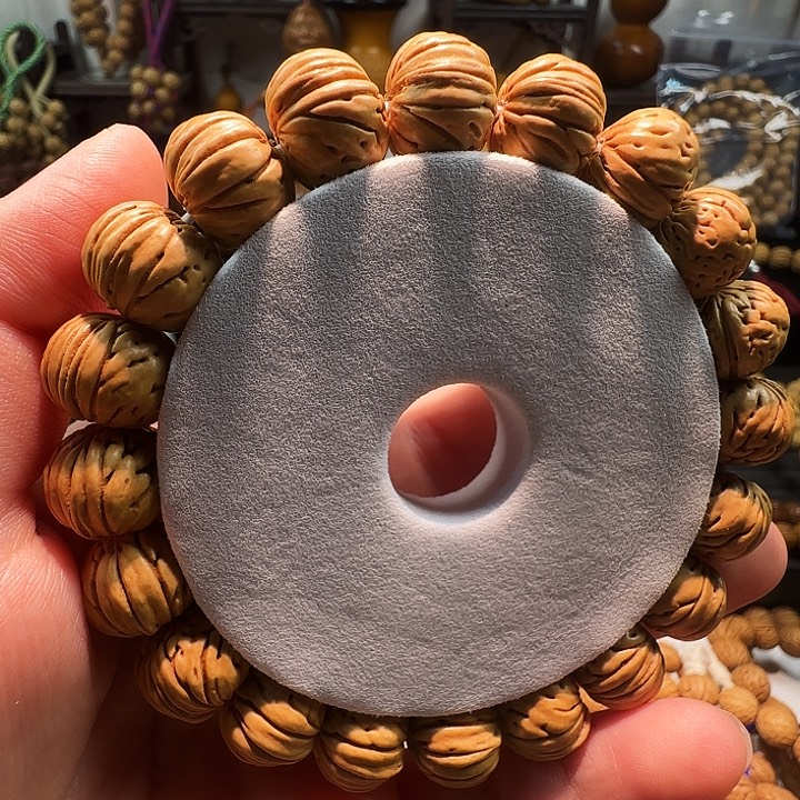 吊坠桃核桃核手串