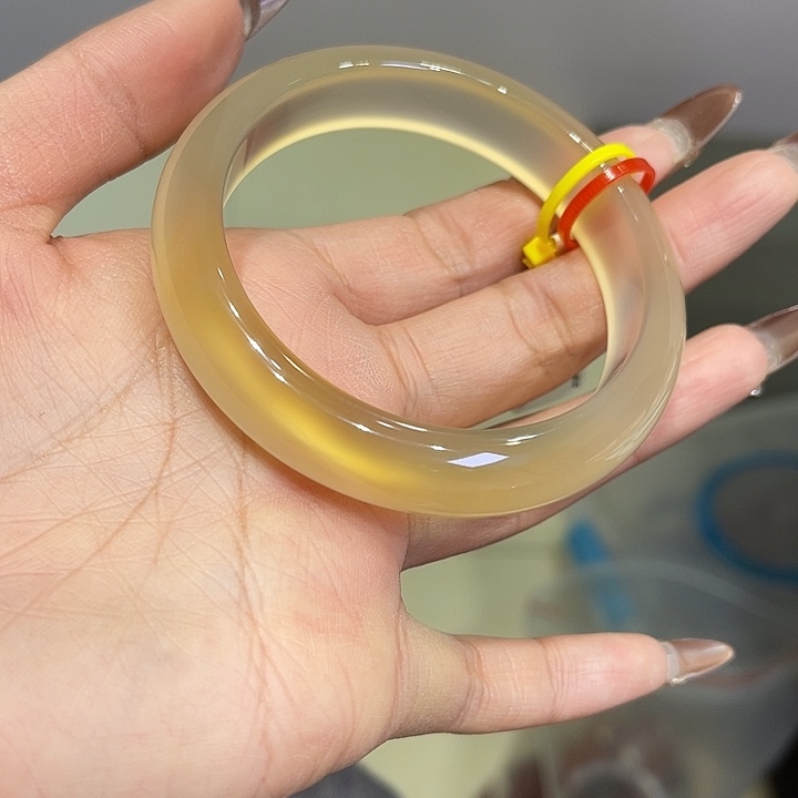 玛瑙/玉髓手镯未镶嵌胖*子