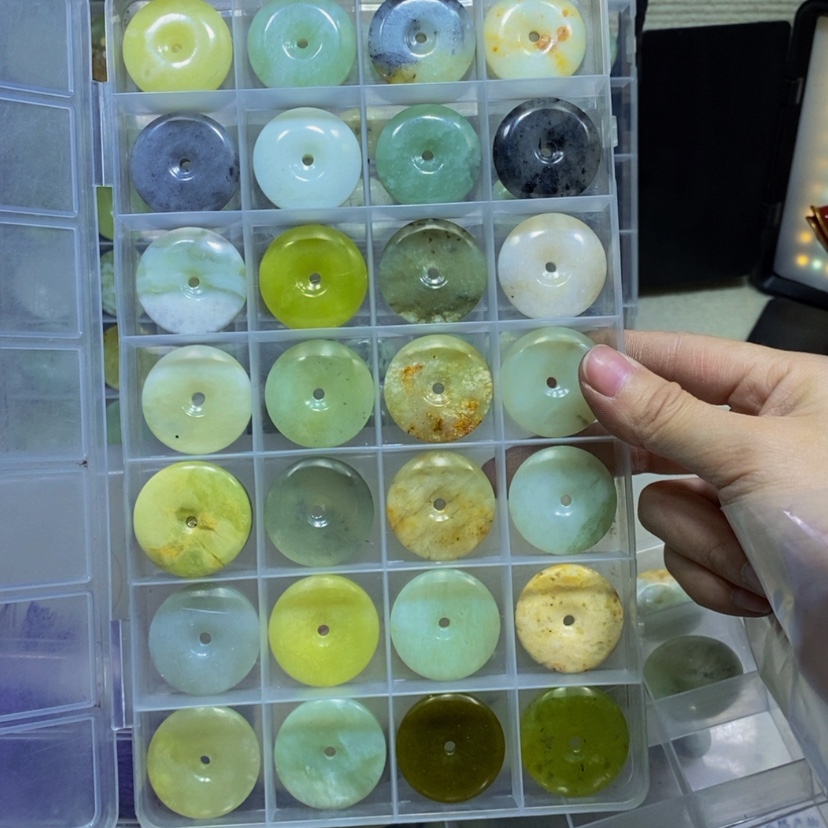 【闪购商品】蛇纹石玉其他合金124