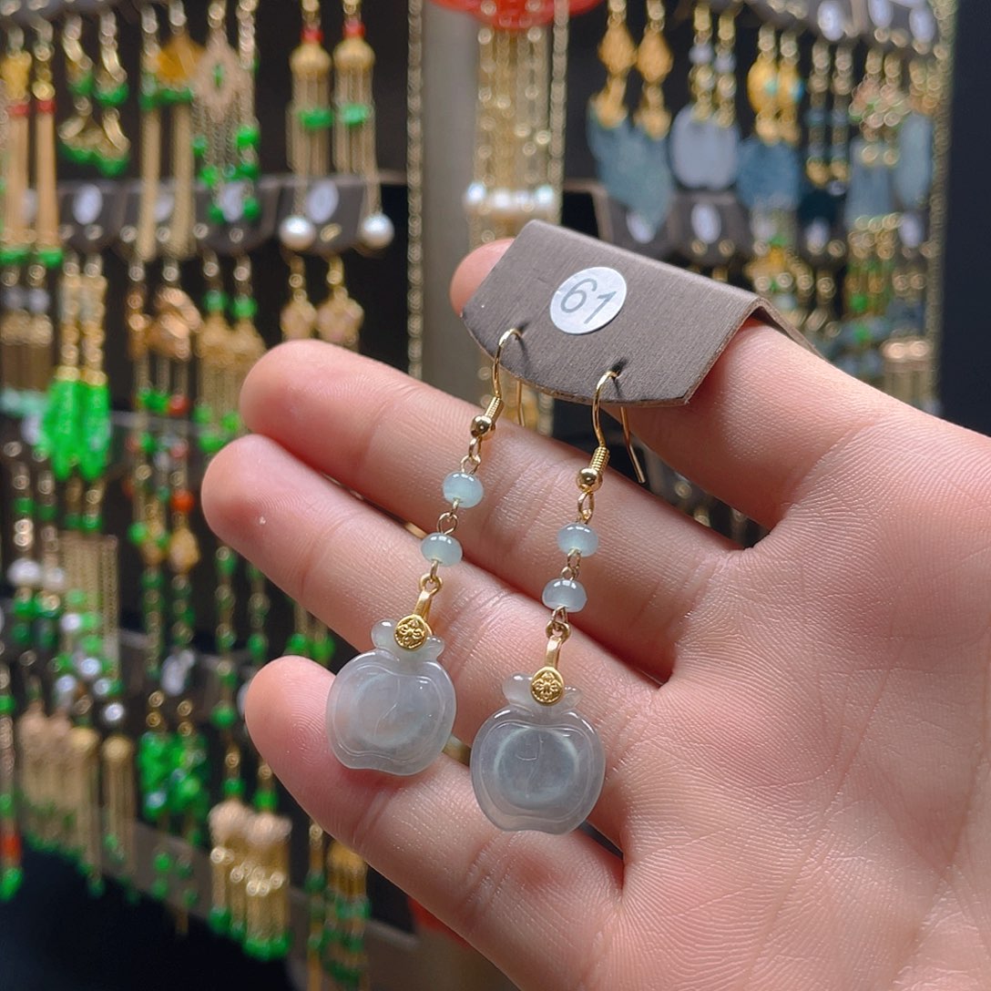 翡翠耳饰合金花**婉翡翠