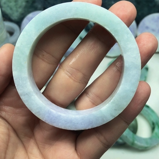 定制翡翠...........57未镶嵌