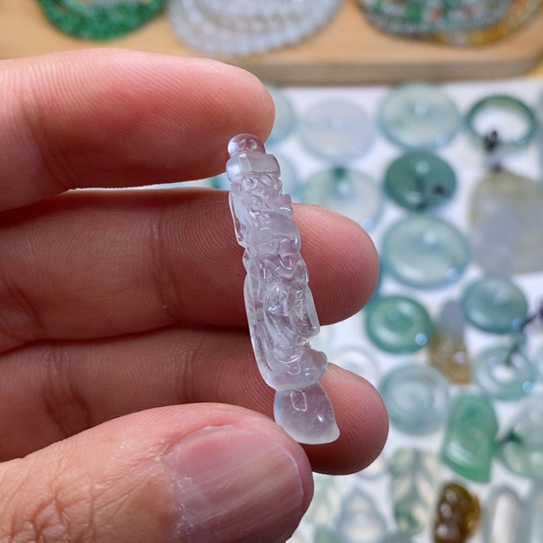 定制翡翠未镶嵌翡翠