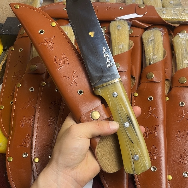 钢铁大河家手工刀