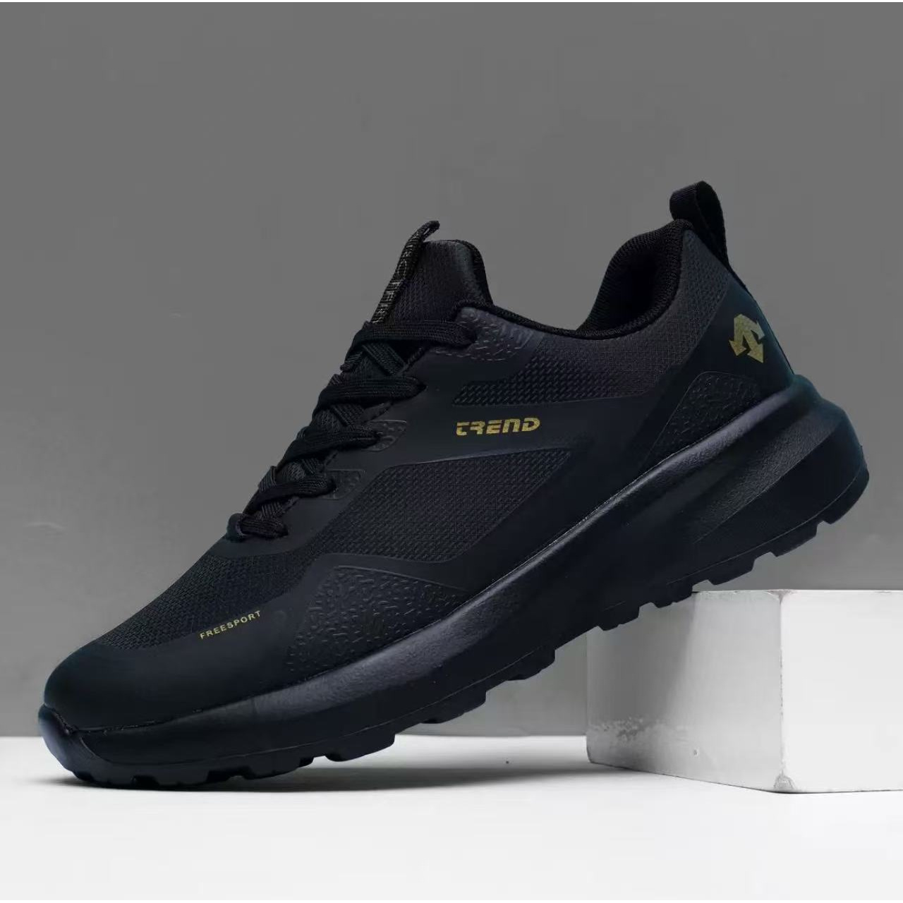 【公司渠道品-DST】DST新款户外轻奢运动休闲鞋舒适软底皮面鞋