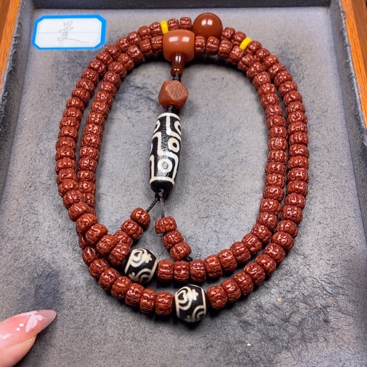 金刚菩提吊坠菩提