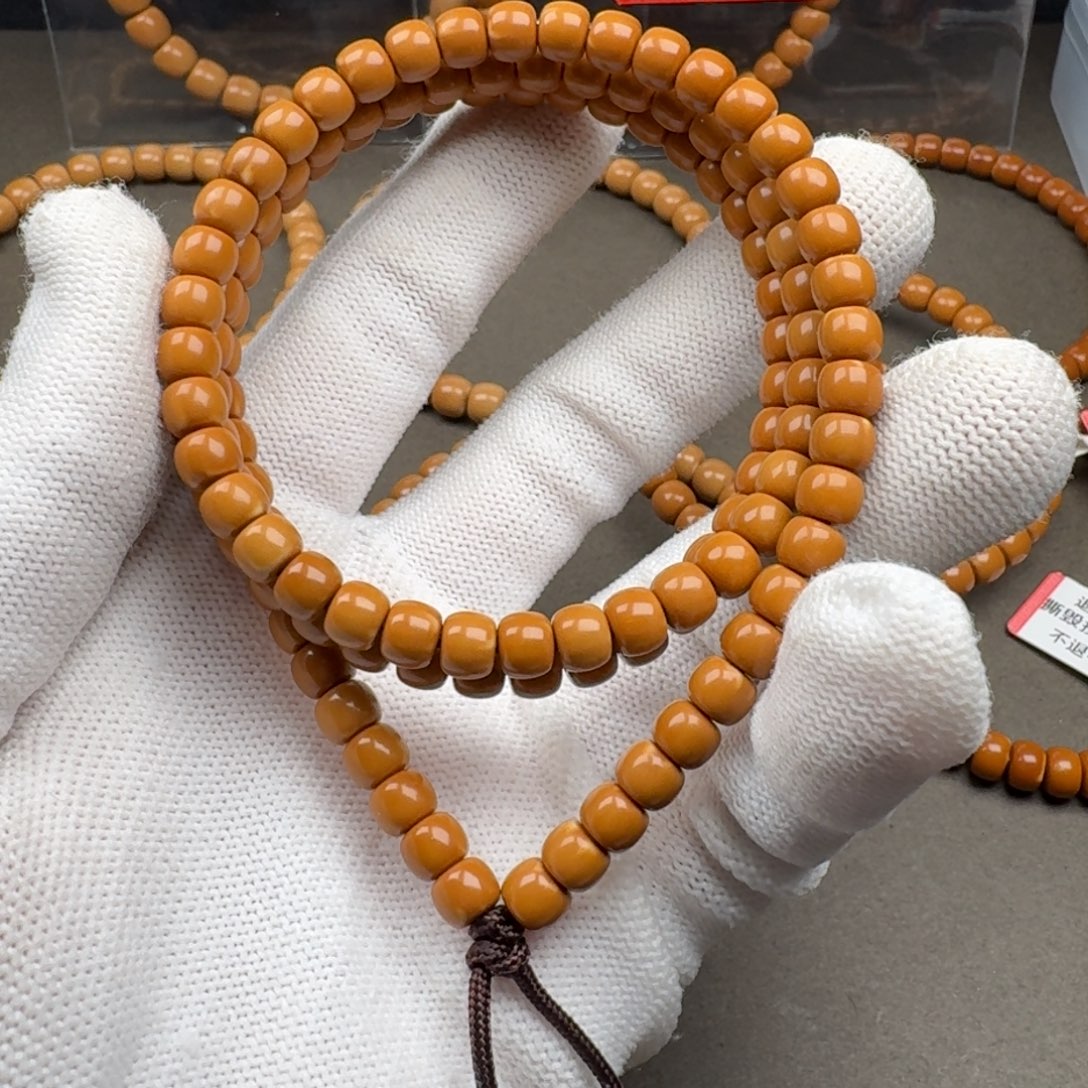 吊坠橄榄核老挝核尖长串5.9mm 微白