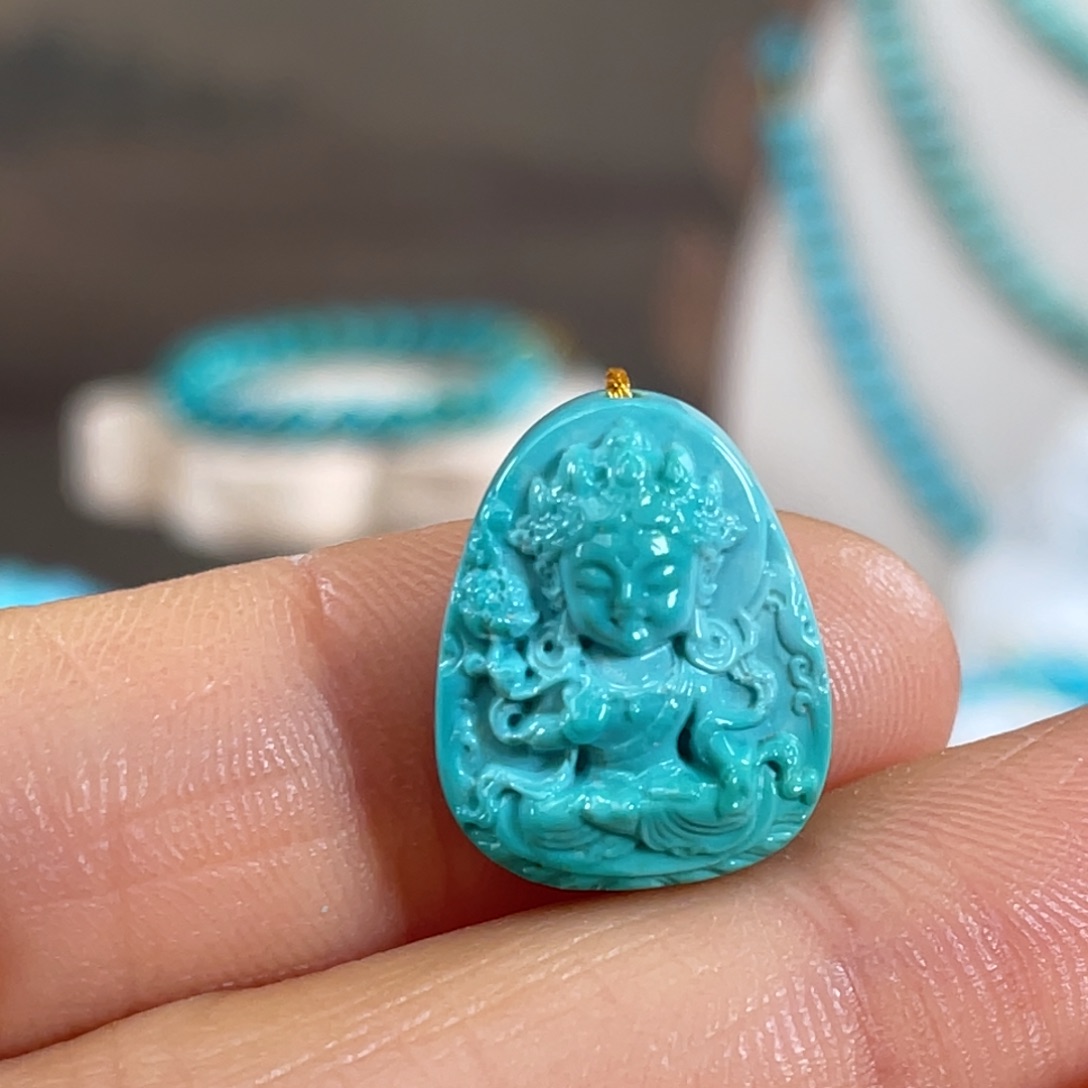 绿松石未镶嵌套链玉化料度母