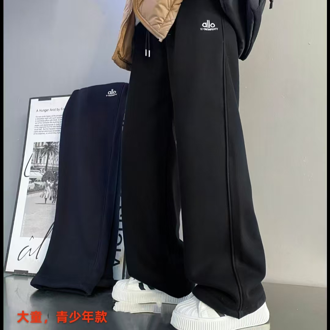 2025冬季新款加绒加厚，初高中生青少年直筒裤，宽松百搭（字母款）