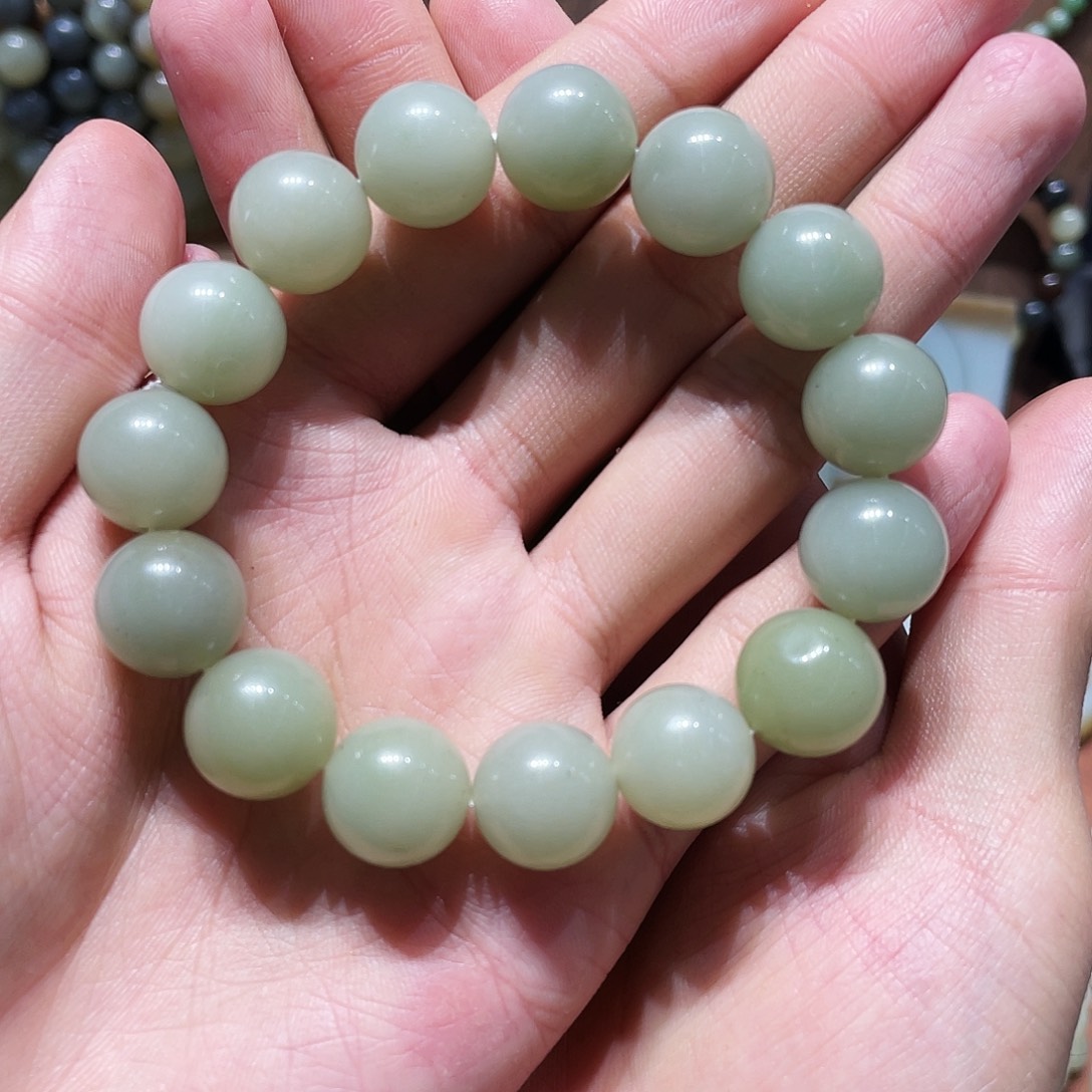 和田玉未镶嵌手链