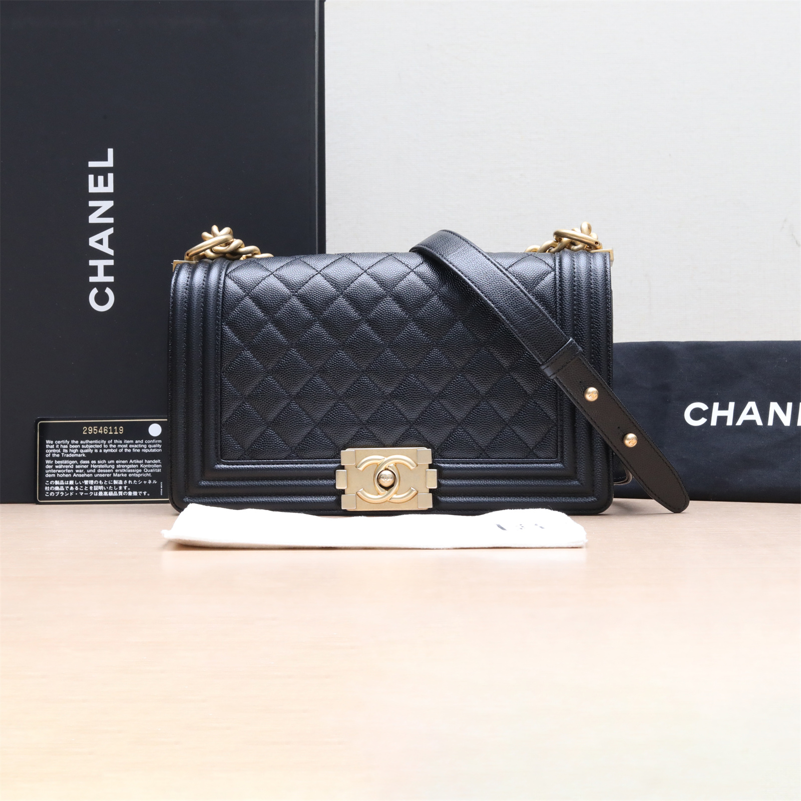 95新 Chanel/香奈儿 小花佳珊P224083526 Leboy 中号 荔枝 29开