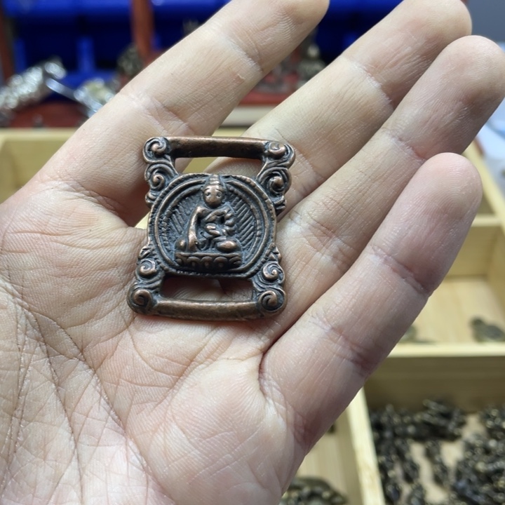 藏传微瑕经书口手工翻砂