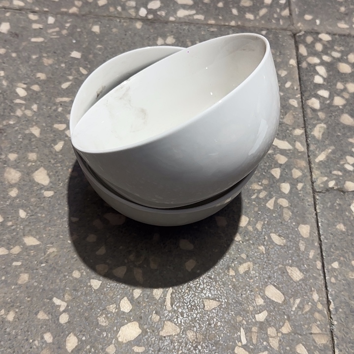 瓷片陶瓷盘子碗啥都有